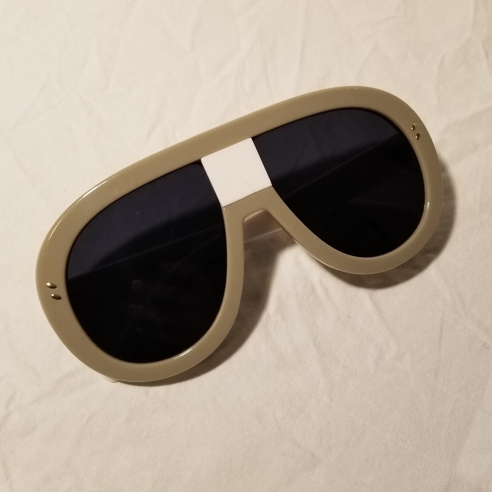 Unique Sunglasses - image 7